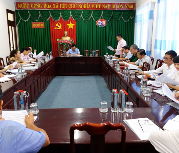 Ban Đại diện HĐQT Ngân hàng CSXH tỉnh Bình Phước kiểm tra, giám sát hoạt động 8 tháng năm 2020