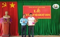 Đảng bộ xã Thiện Hưng tổ chức Lễ trao Huy hiệu Đảng