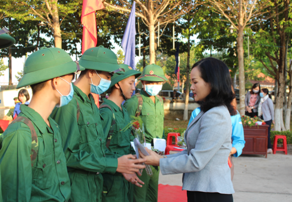 BÙ ĐỐP 95 THANH NIÊN LÊN ĐƯỜNG NHẬP NGŨ NĂM 2020