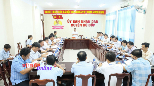 Bù Đốp: họp chuẩn bị Đại hội đại biểu các dân tộc thiểu số 2024