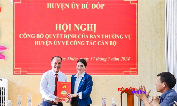 Đồng chí Nguyễn Quang Chí giữ chức Bí thư Đảng ủy xã Phước Thiện